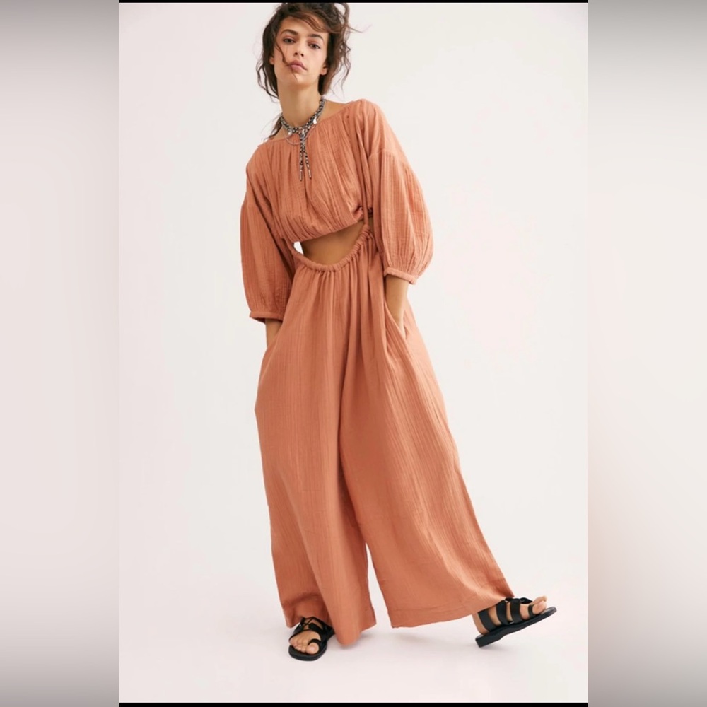 Free People ready to escape set jumper